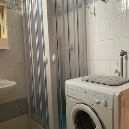 Angel House Apartment *